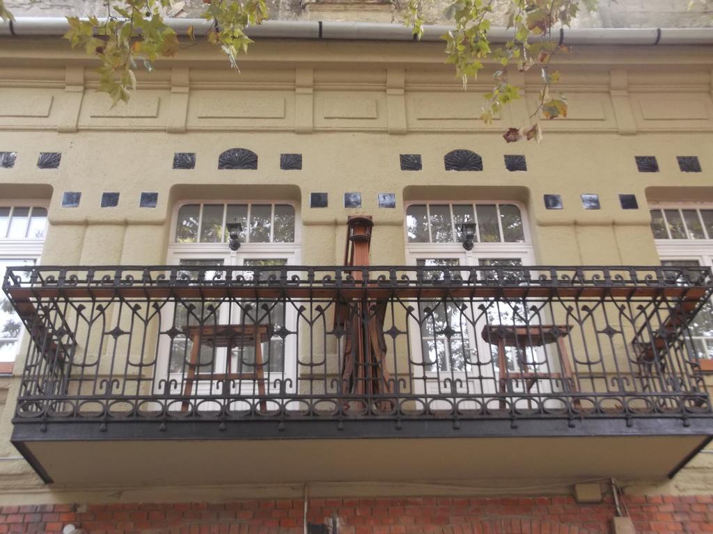 Belvarosi Apartmanszallo - Kiskunfelegyhaza Exterior photo